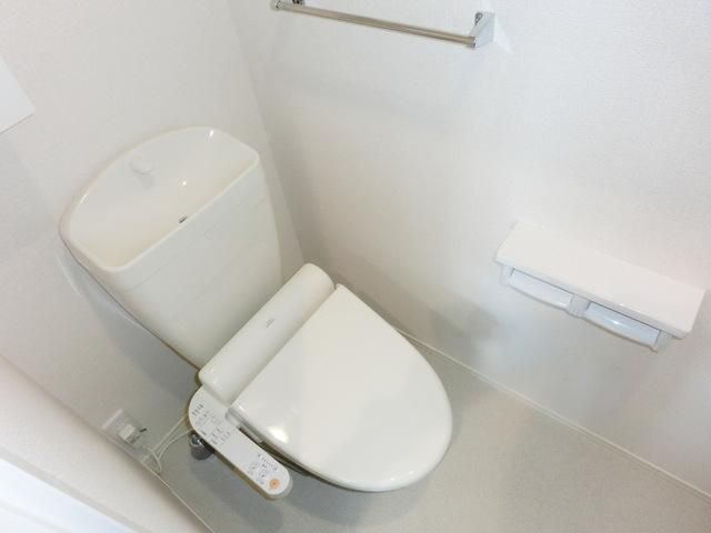 トイレ　★便利なウォシュレット付トイレです★