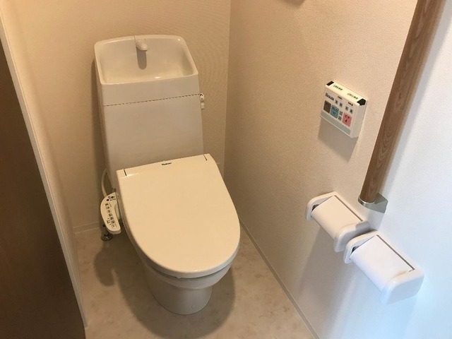 トイレ　図面と現状に相違がある場合には現状を優先