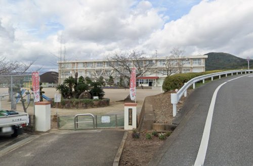 小学校　川棚町立小串小学校（小学校）まで1190m