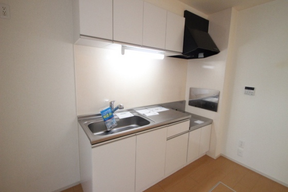 キッチン　※別部屋の写真です