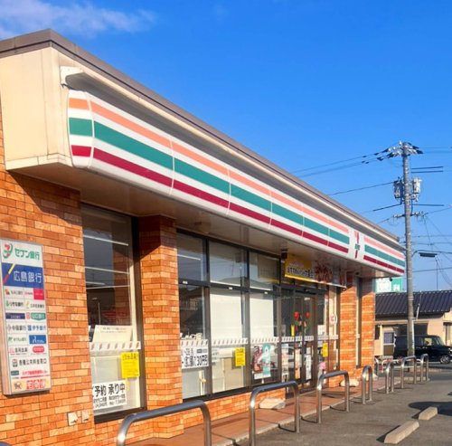 コンビニ　セブンイレブン 福山西新涯町1丁目店（コンビニ）まで719m