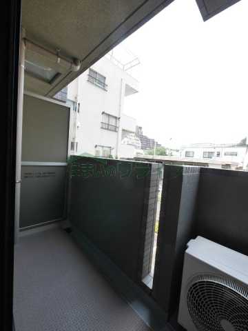 バルコニー　別部屋の参考写真です