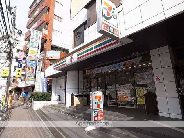 コンビニ　セブンイレブン（コンビニ）まで888m