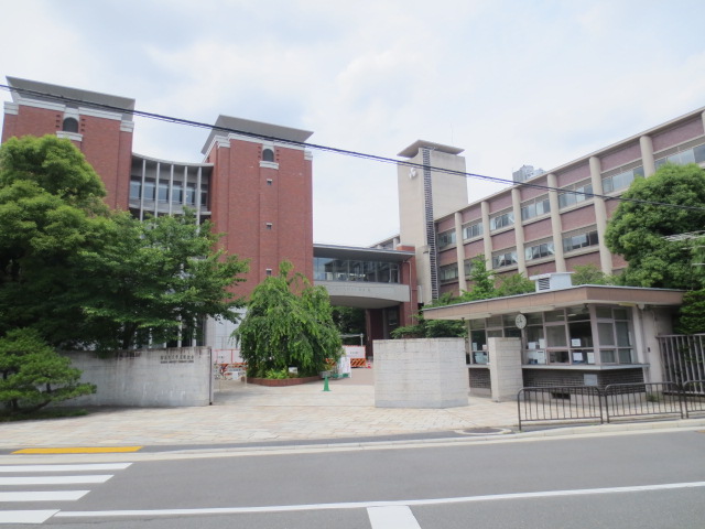 大学・短大　同志社大学 新町キャンパス（大学・短大）まで105m