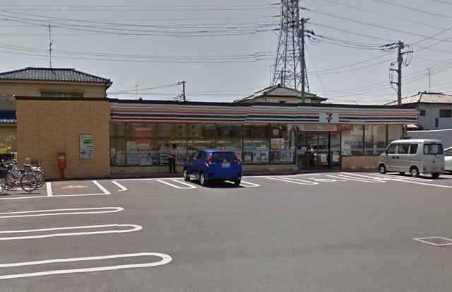 コンビニ　セブンイレブン戸田笹目中学校前店（コンビニ）まで293m