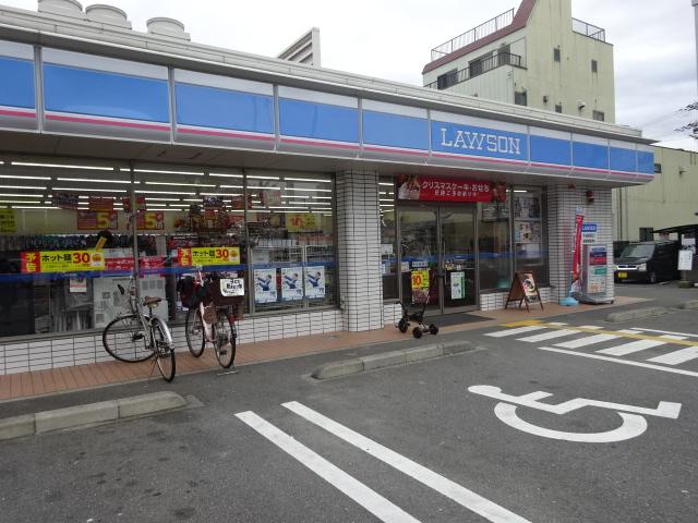 コンビニ　ローソン 諏訪三丁目店（コンビニ）まで416m