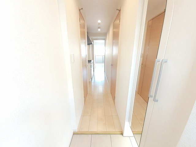 玄関　シンプルで使いやすい玄関です