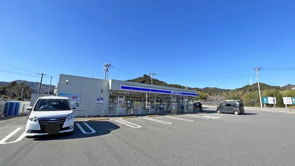 コンビニ　ローソン富岡小浜店（コンビニ）まで480m