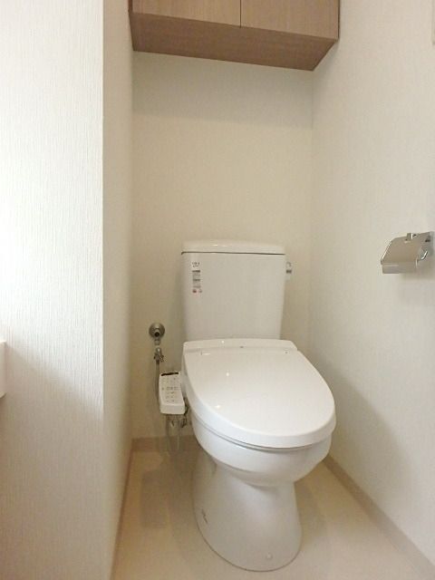 トイレ　★洗浄機能付便座です★