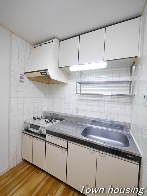 キッチン　同物件別部屋写真