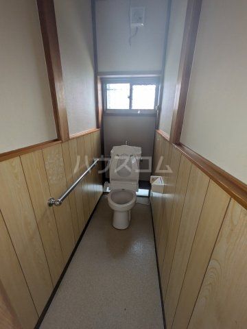 北脇新田451-1戸建て貸家のトイレ写真