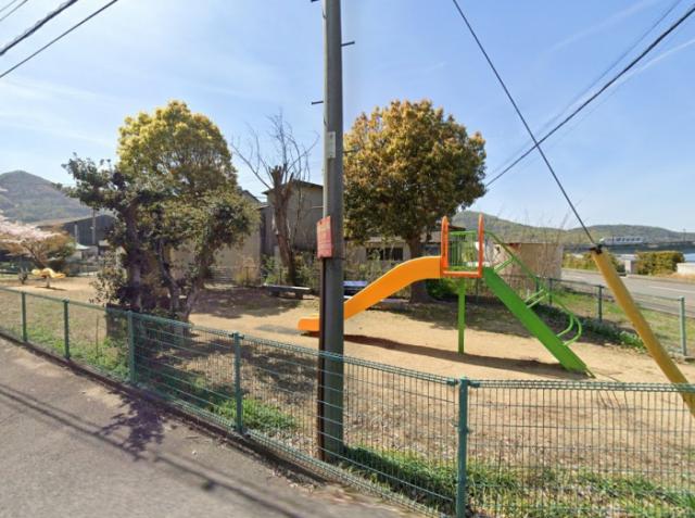 公園　香西公園（公園）まで575m