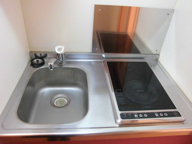 キッチン　二口電気コンロ