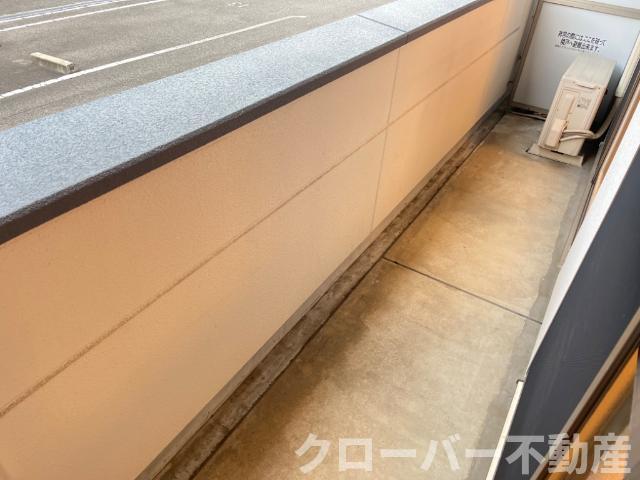 バルコニー　ベランダ