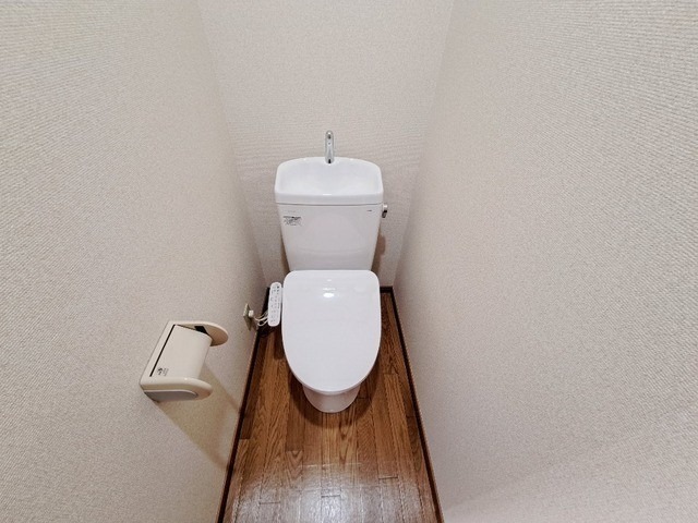 トイレ　図面と現状に相違がある場合には現状を優先