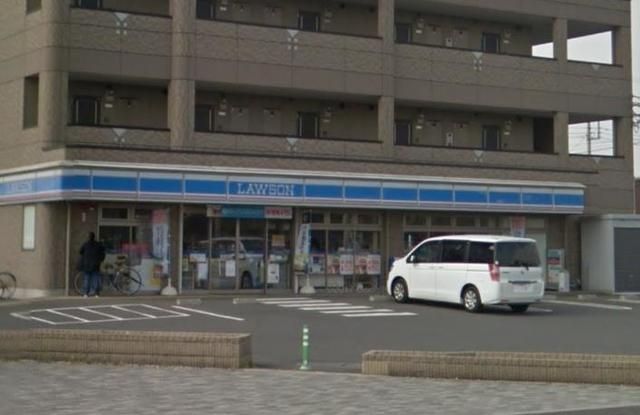 コンビニ　ローソン越谷大成町三丁目店（コンビニ）まで570m