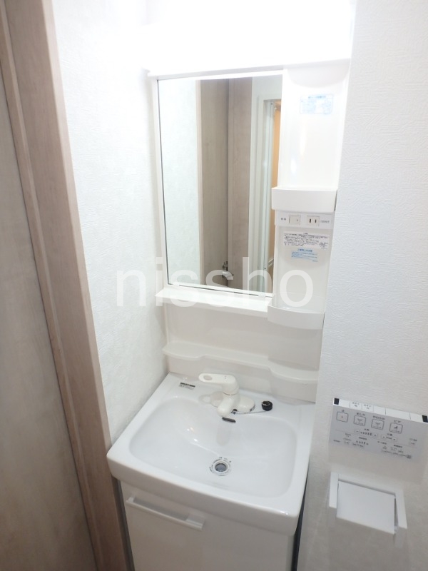 洗面設備　便利な独立洗面台♪　※建築中写真