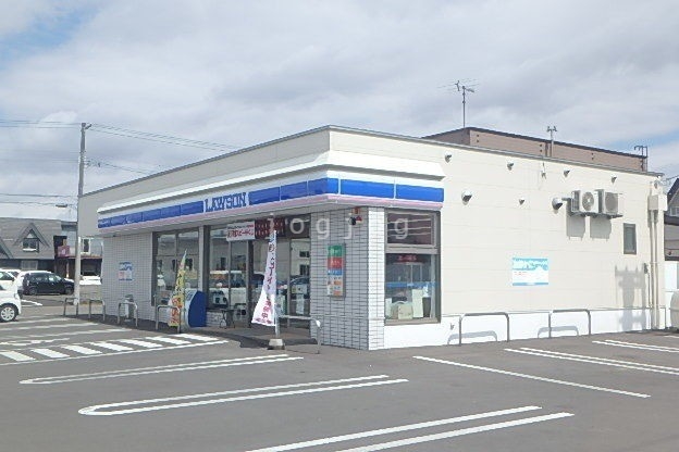 コンビニ　ローソン旭川豊岡2条八丁目店（コンビニ）まで1455m