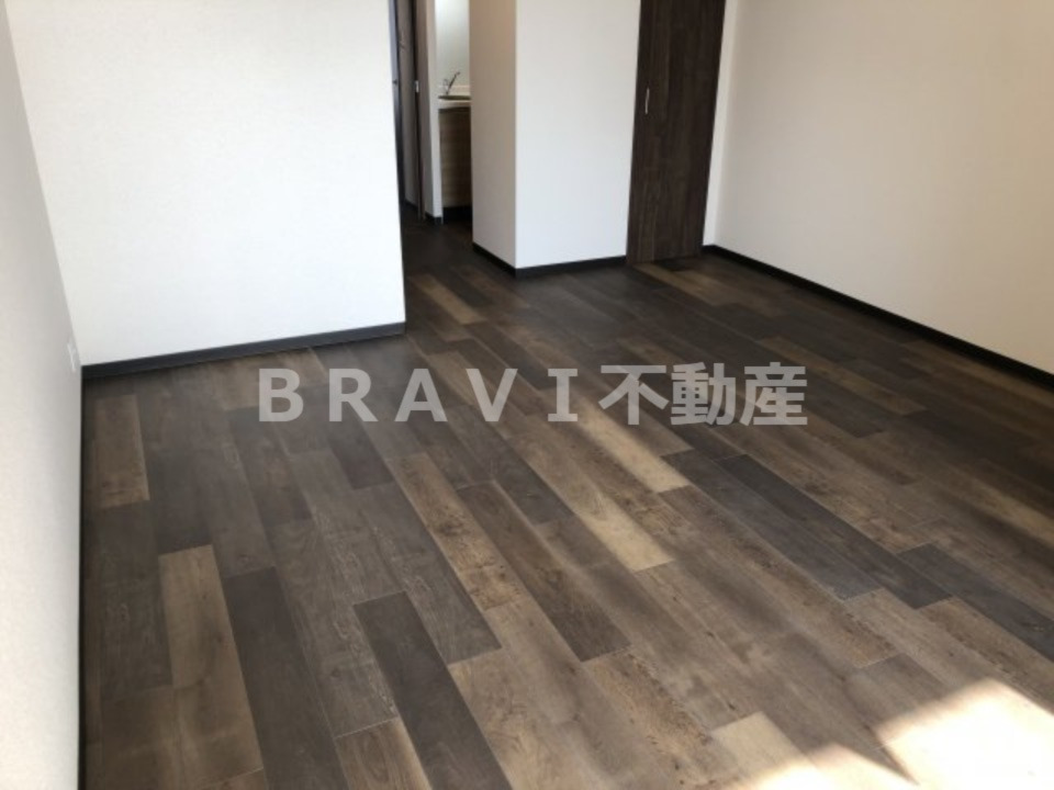 その他部屋・スペース　【ブリリアントジュネス本町】落ち着いた色調の寝室です