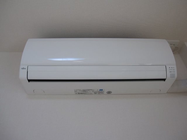 その他設備　冷暖房機能付きエアコン