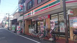 コンビニ　セブンイレブン下井草店（コンビニ）まで542m