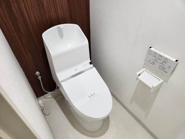 トイレ　室内イメージ