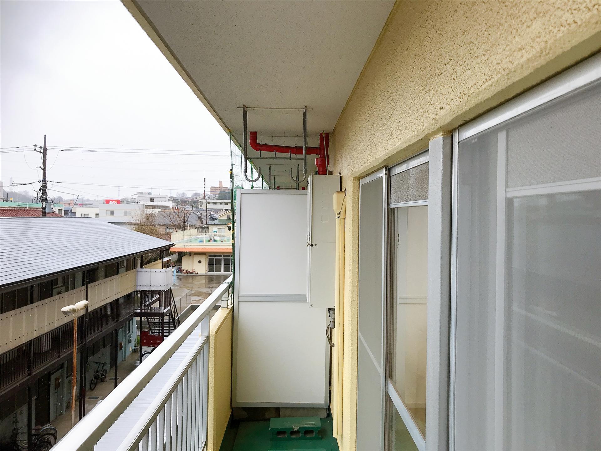 バルコニー　ほかのお部屋の写真です。