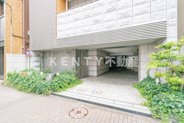 エントランス　建物の内部です