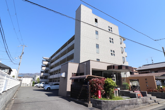 建物外観　アルベーロ和生