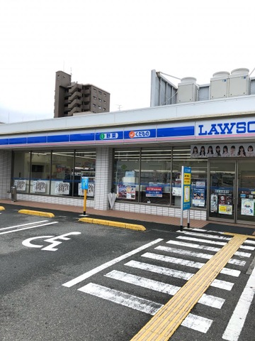コンビニ　ローソン 都島中通三丁目店（コンビニ）まで535m