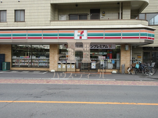 コンビニ　セブンイレブン戸田新曽南店（コンビニ）まで320m
