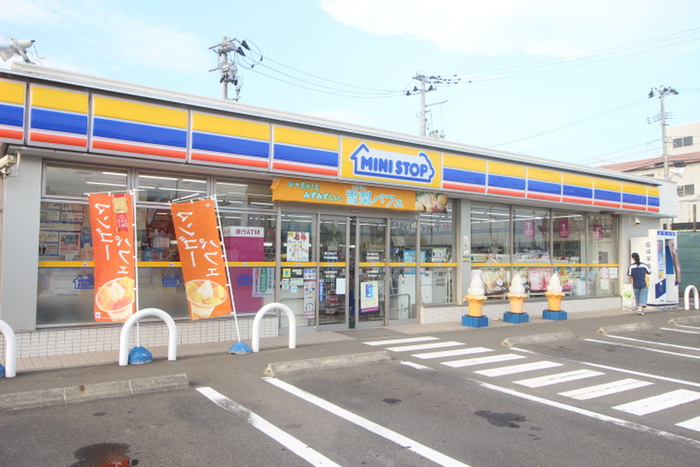 コンビニ　ミニストップ多賀城高崎店（コンビニ）まで480m