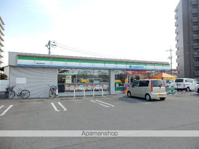 コンビニ　ファミリーマート／東古松店（コンビニ）まで200m