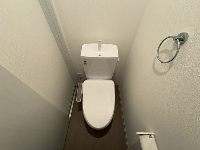 ジーメゾン桶川神明のトイレ写真