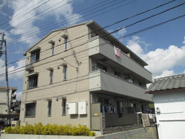 建物外観　ソノーレ鈴蘭
