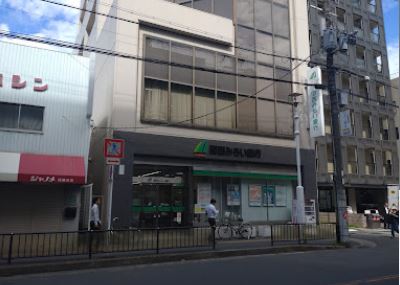 銀行　関西みらい銀行 高槻支店(旧近畿大阪銀行店舗)（銀行）まで70m