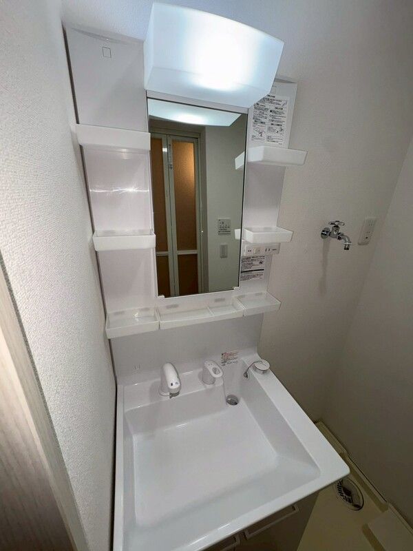 洗面設備　別部屋参考写真となります