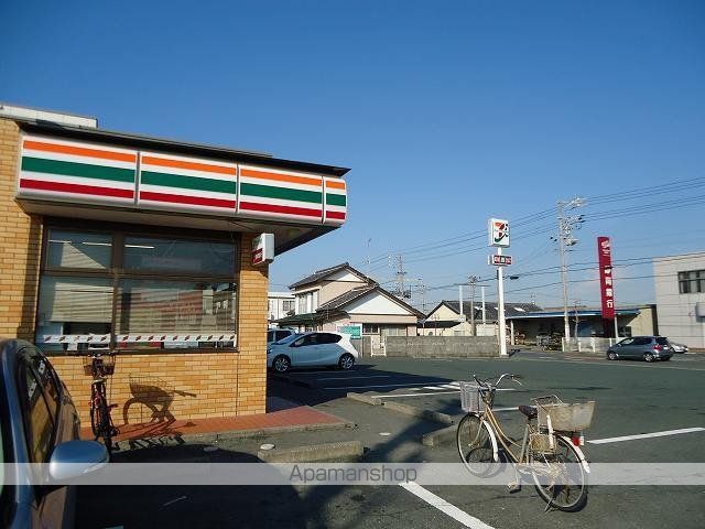 コンビニ　セブンイレブン磐田福田店（コンビニ）まで600m
