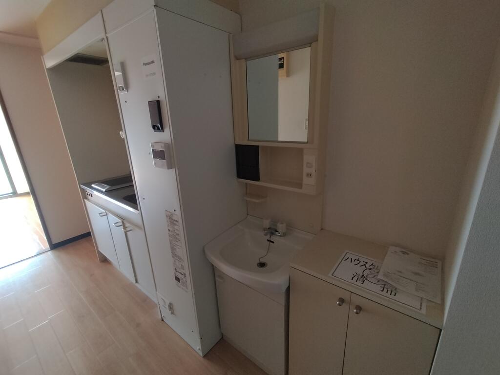 洗面設備　同仕様写真