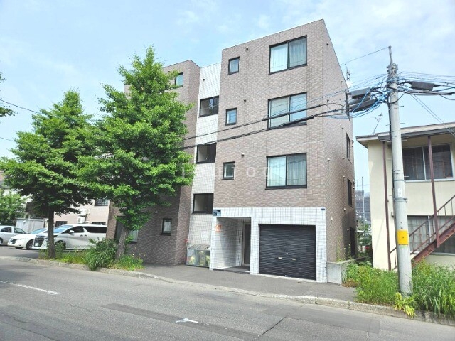 建物外観　グランピア環状通東