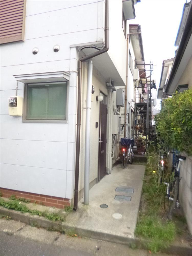 建物外観　共有通路