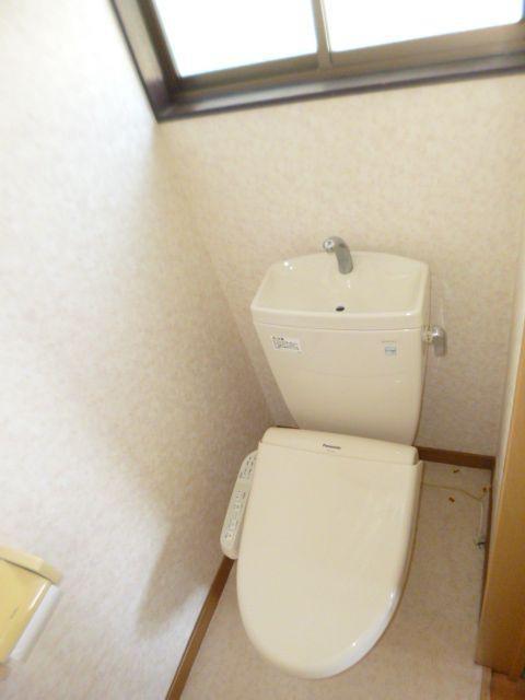 トイレ　トイレ