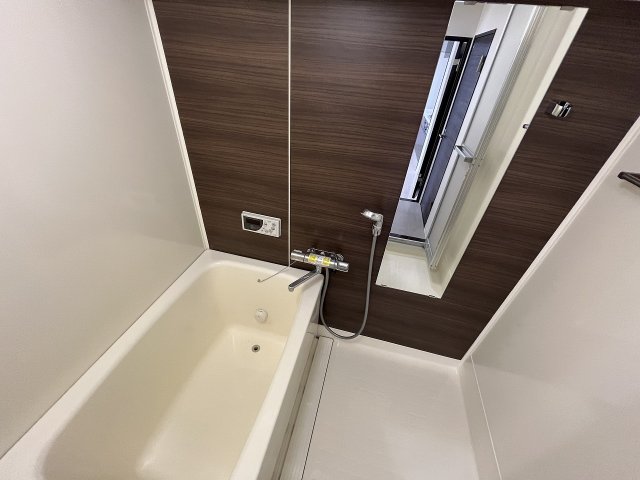 バス・シャワールーム　シンプルで使いやすい浴室です！