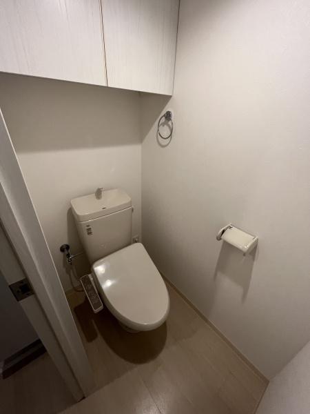 トイレ　ウォシュレット完備