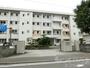 中学校　松山市立拓南中学校（中学校）まで623m