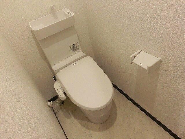 ベルガモット門司駅前のトイレ写真