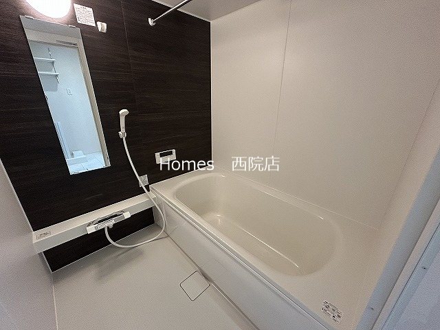 バス・シャワールーム　同タイプ別部屋の写真です。