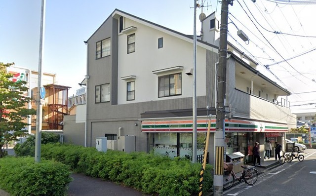 コンビニ　セブンイレブン　豊中螢池中町店（コンビニ）まで338m