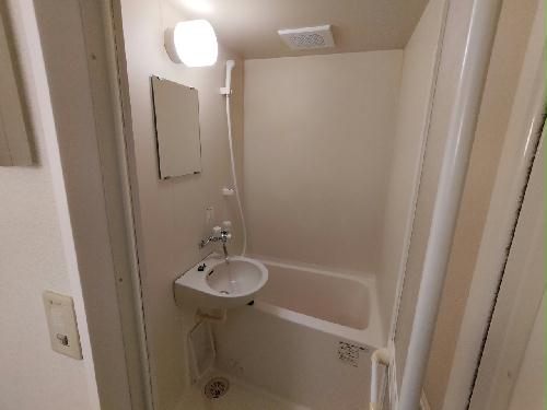 レオパレスパークサイド南熊本の風呂写真