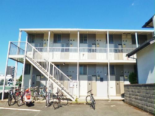 レオパレスパークサイド南熊本の外観写真